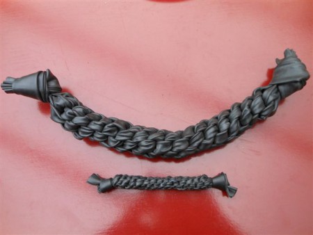 001 + 002 Flos van rubber