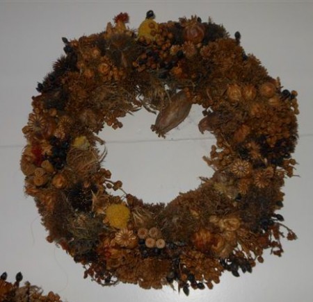 006 Grote krans van droogbloemen