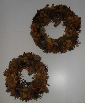 006+007 Krans van droogbloemen