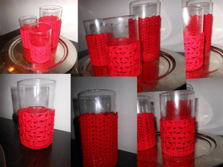 Vazen of potten omhaakt met katoen, de kleur rood is leuk voor de kerst. Een kaars erin, en je krijgt een mooi sfeerlicht. Ze zijn in allerlei kleuren, motieven en soorten garen te koop.