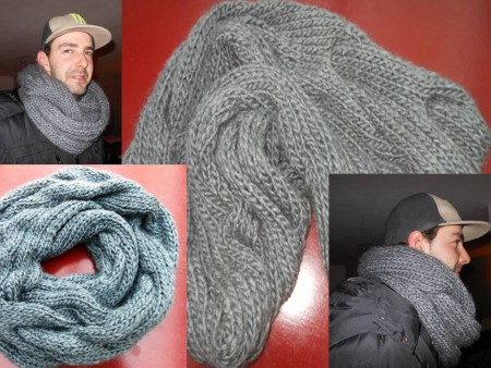 011 Snood-sjaal in opdracht gemaakt. Dubbel gedragen.