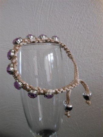 SA-027 Te koop armband van Satijndraad 6,00 euro